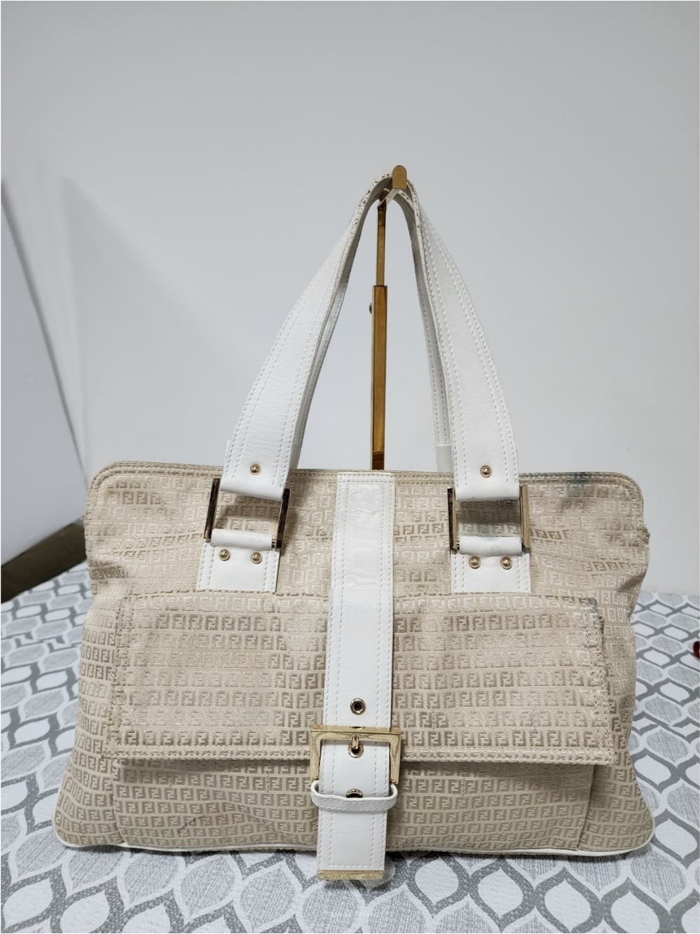 FENDI Vintage Zucca Canvas Shoulder Bag Beige/Cream